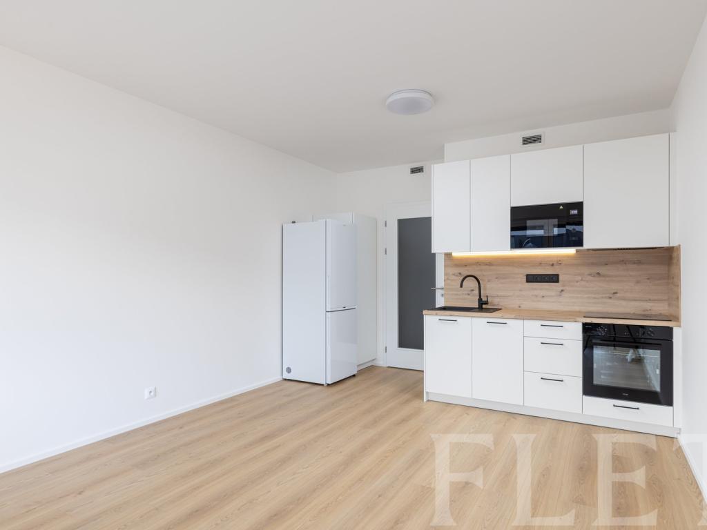 Pronájem bytu 1+kk 30 m2