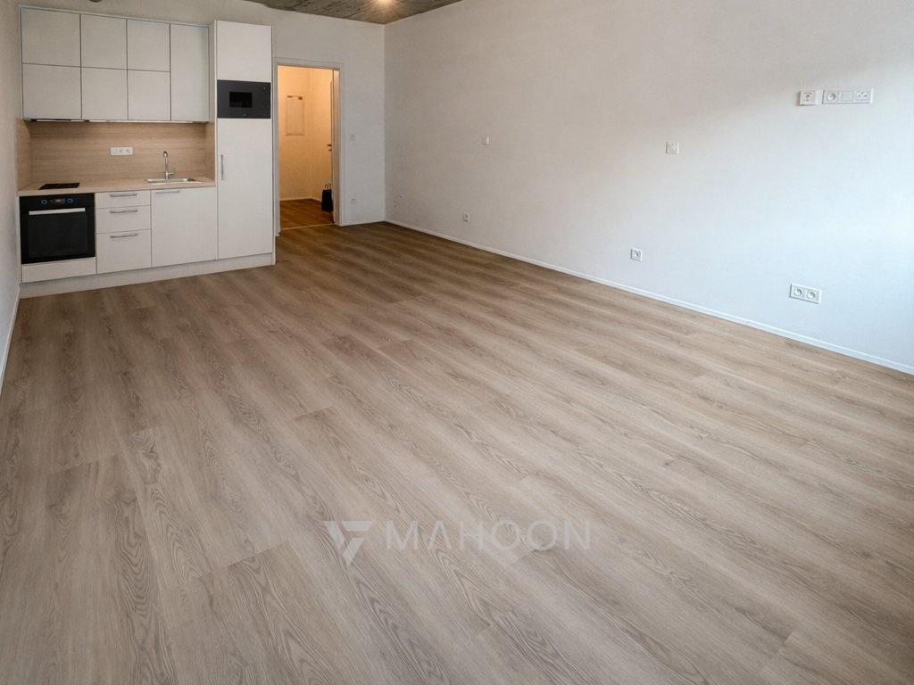 Pronájem bytu 1+kk 37 m2
