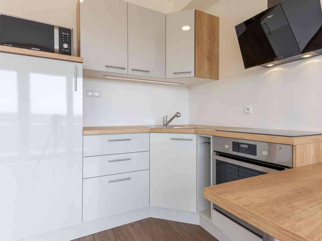 Pronájem bytu 1+kk 38 m2