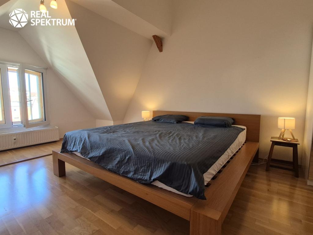 Pronájem bytu 2+kk 83 m2