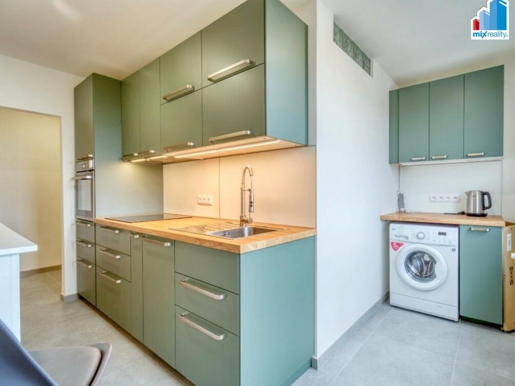 Pronájem bytu 1+1 40 m2
