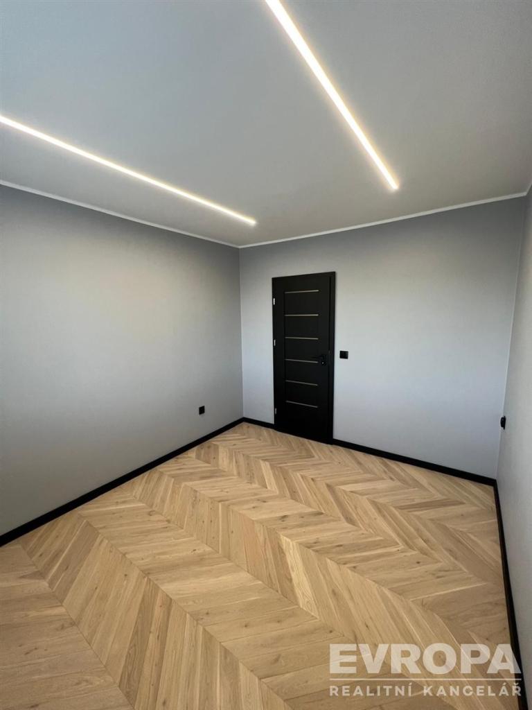 Pronájem bytu 3+kk 71 m2, Opava – náhled fotky 15