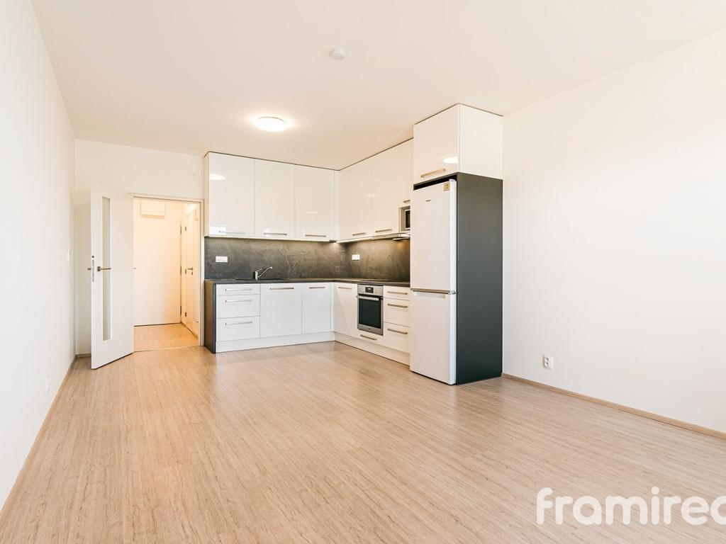 Pronájem bytu 1+kk 34 m2