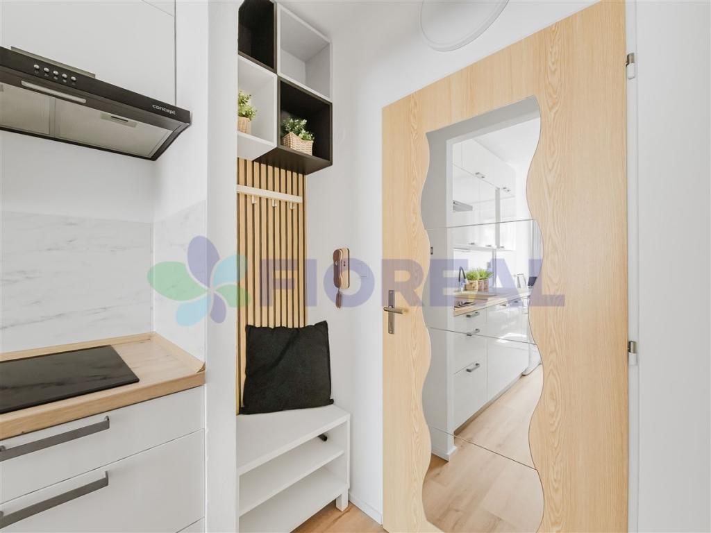 Pronájem bytu 2+kk 32 m2
