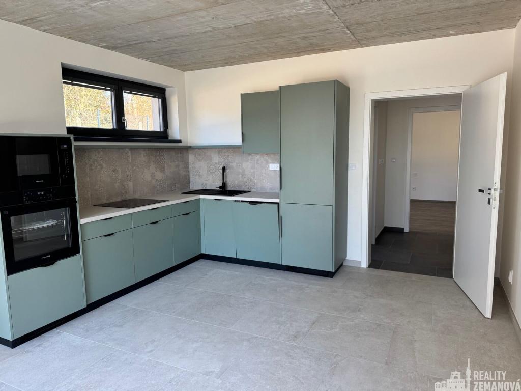 Pronájem bytu 2+kk 42 m2