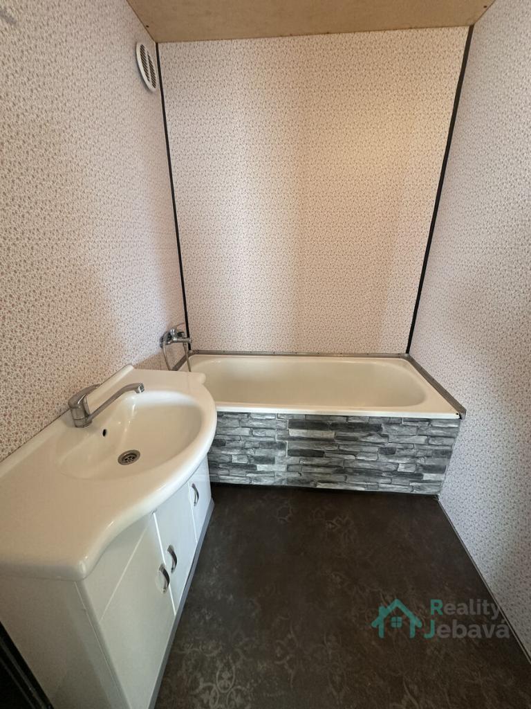 Pronájem bytu 3+1 75 m2, Chrudim – náhled fotky 14