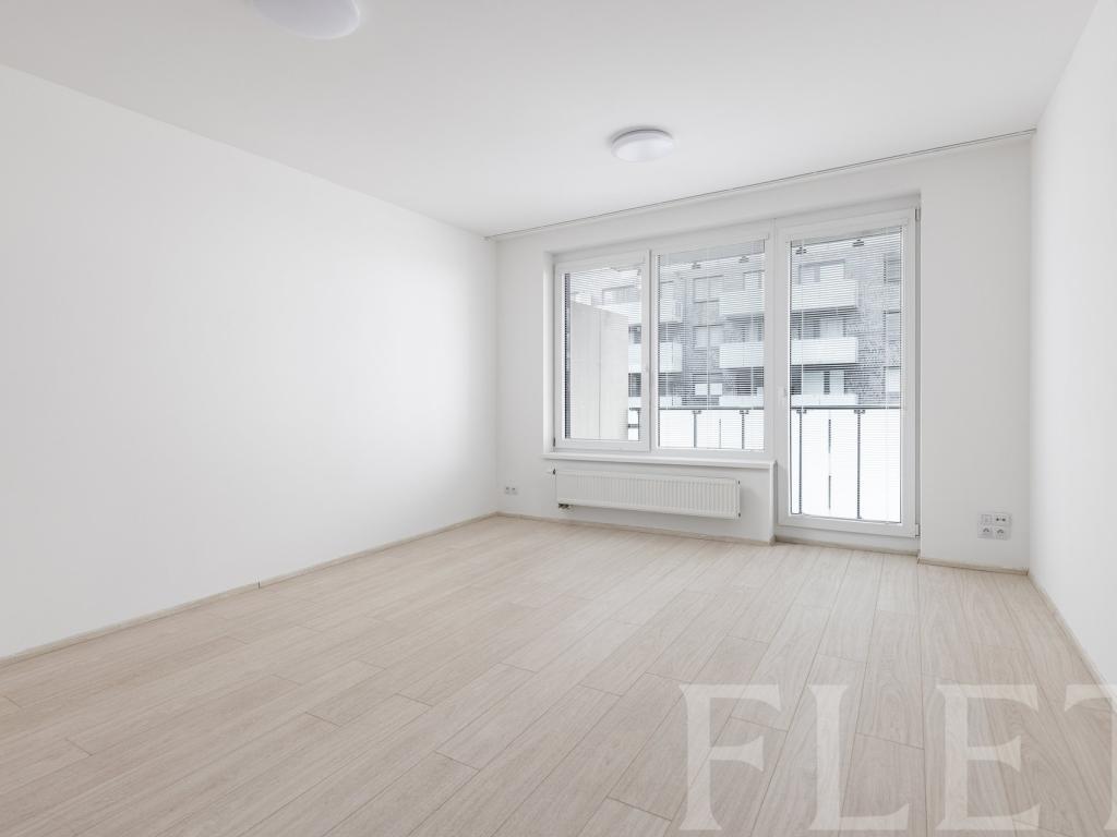 Pronájem bytu 1+kk 32 m2