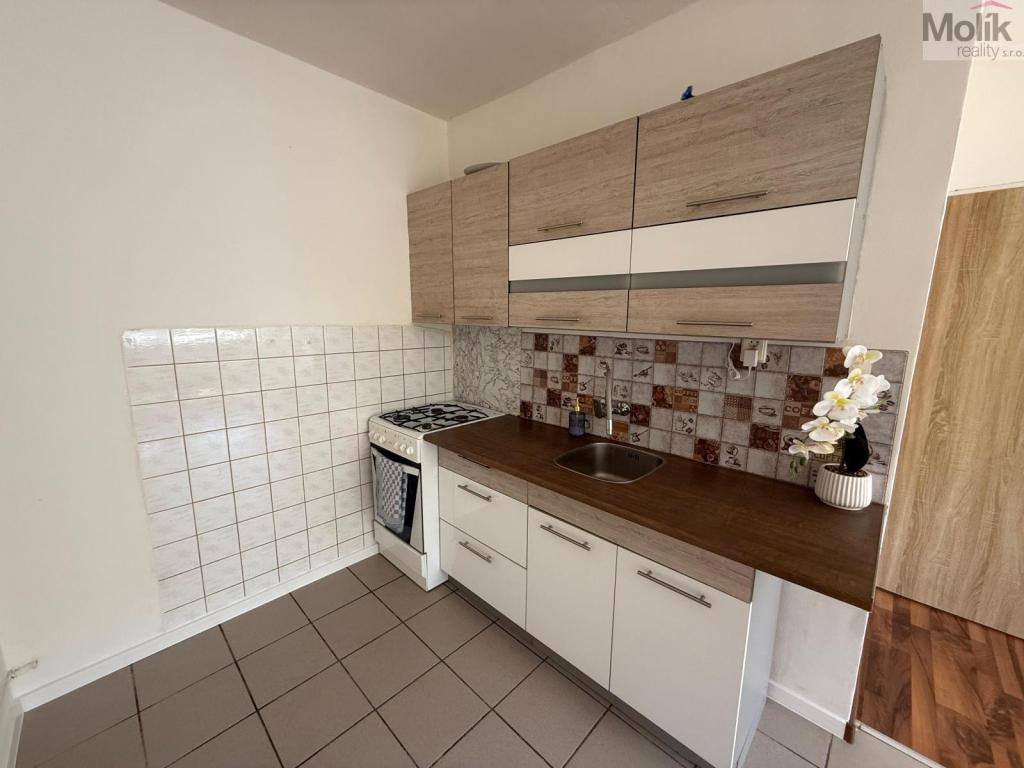 Pronájem bytu 2+kk 40 m2