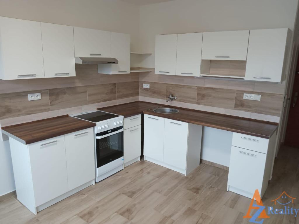 Pronájem bytu 1+1 35 m2