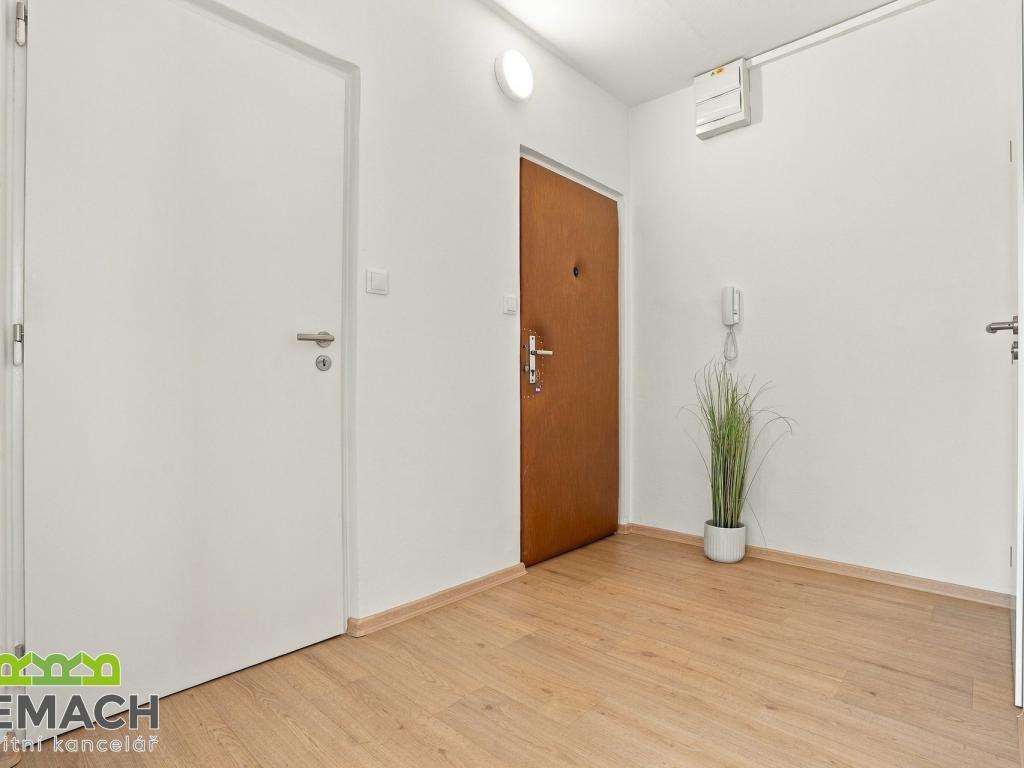 Pronájem bytu 2+1 55 m2, Uherský Brod – náhled fotky 13