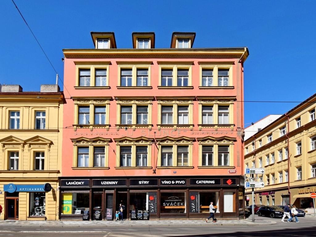 Pronájem bytu 1+kk 38 m2