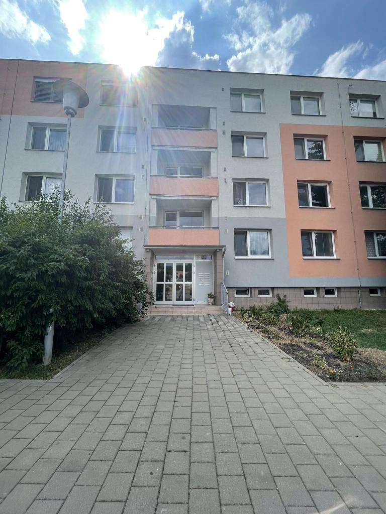 Pronajem bytu 2+1 58 m2