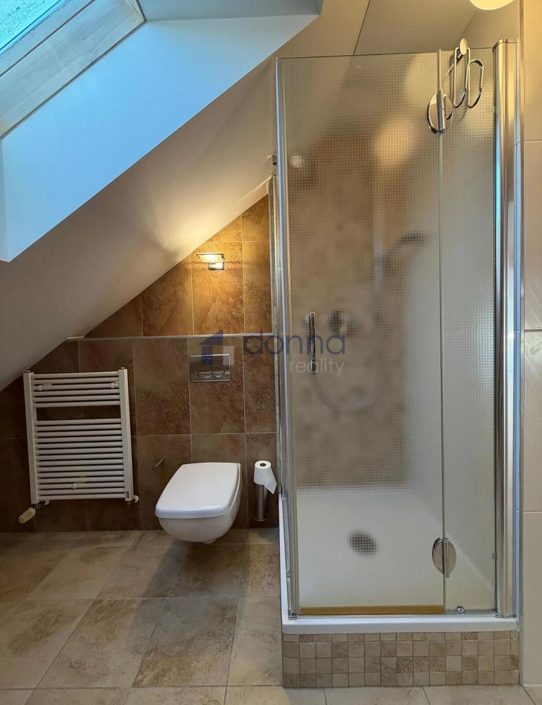 Pronájem bytu 3+kk 157 m2, Praha – náhled fotky 18