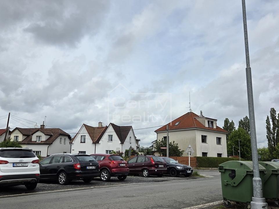Prodej pozemku 1081 m2, Hradec Králové – náhled fotky 12
