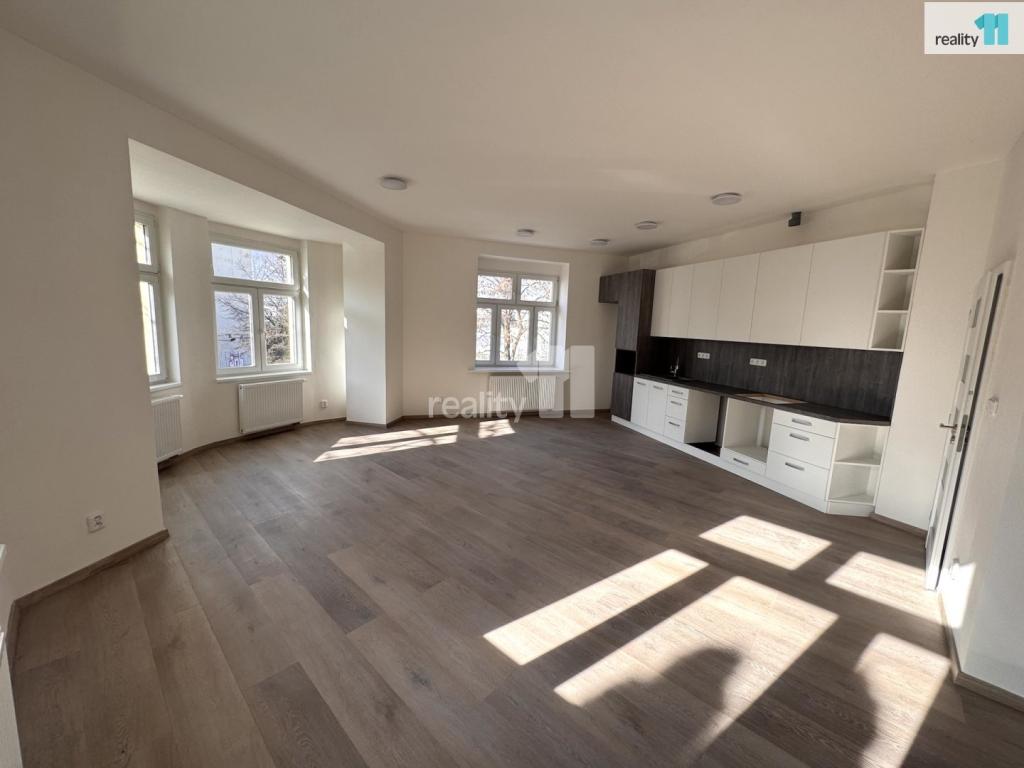 Prodej bytu 2+kk 76 m2, Praha – náhled fotky 10