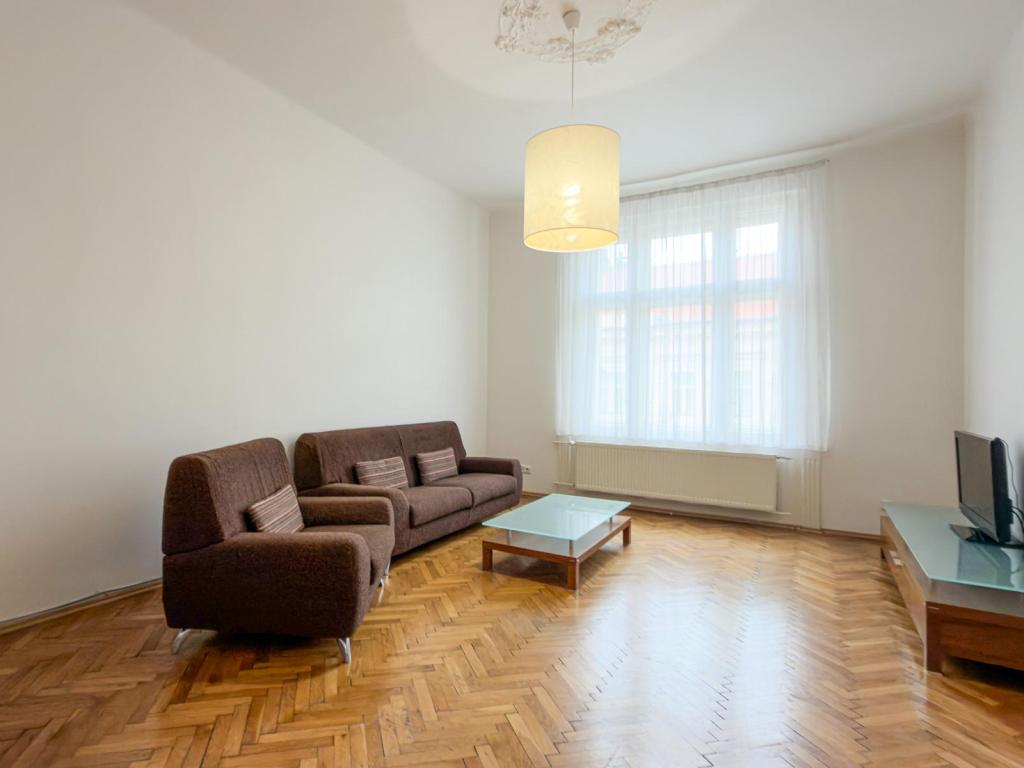 Pronájem bytu 2+1 85 m2