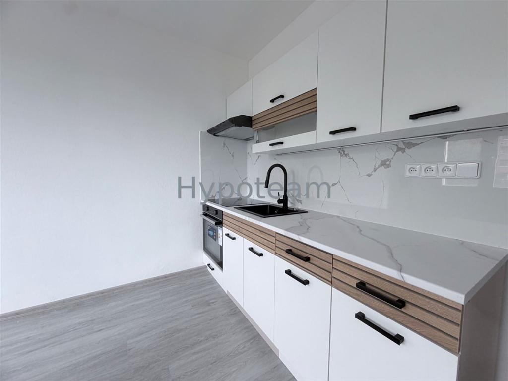 Pronájem bytu 1+1 34 m2