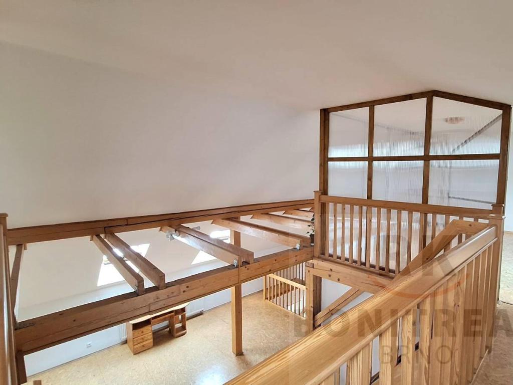 Pronájem bytu 3+kk 100 m² – pohled 6