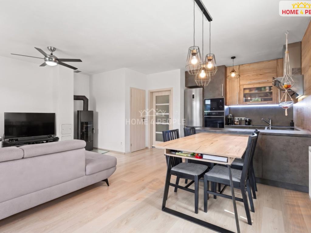 Prodej domu 150 m2, Sulice – náhled fotky 6
