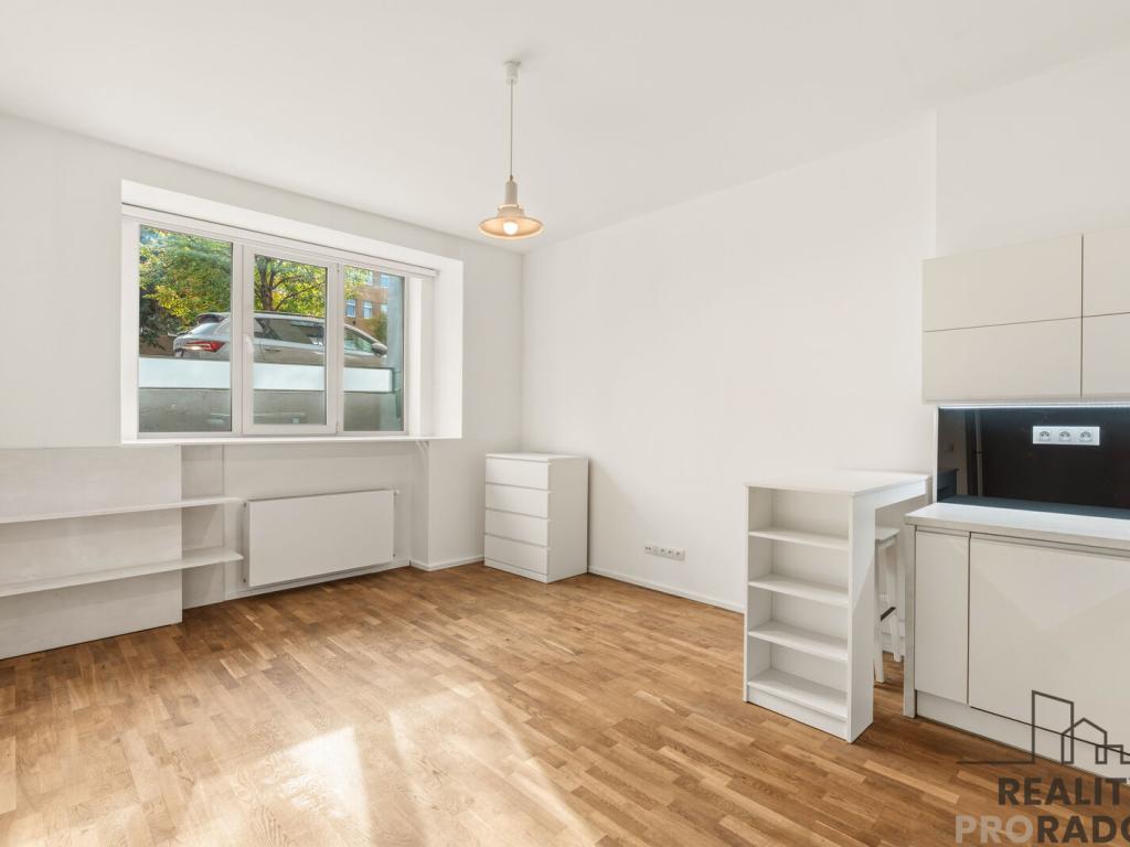 Pronájem bytu 2+kk 64 m2
