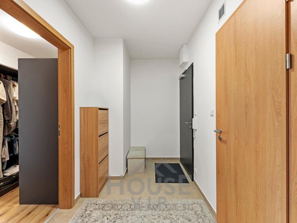 Prodej bytu 2+kk 60 m2, Praha – náhled fotky 18