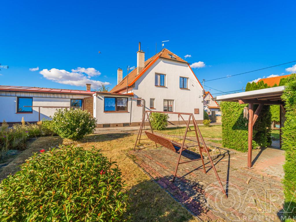 fivePlusRooms, Vinařice - VIII. ulice, 7990000