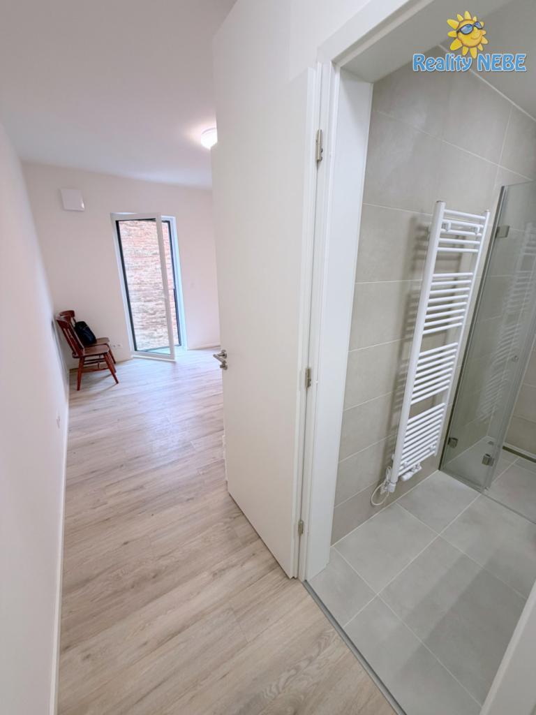 Pronájem bytu 1+kk 22 m² – pohled 3
