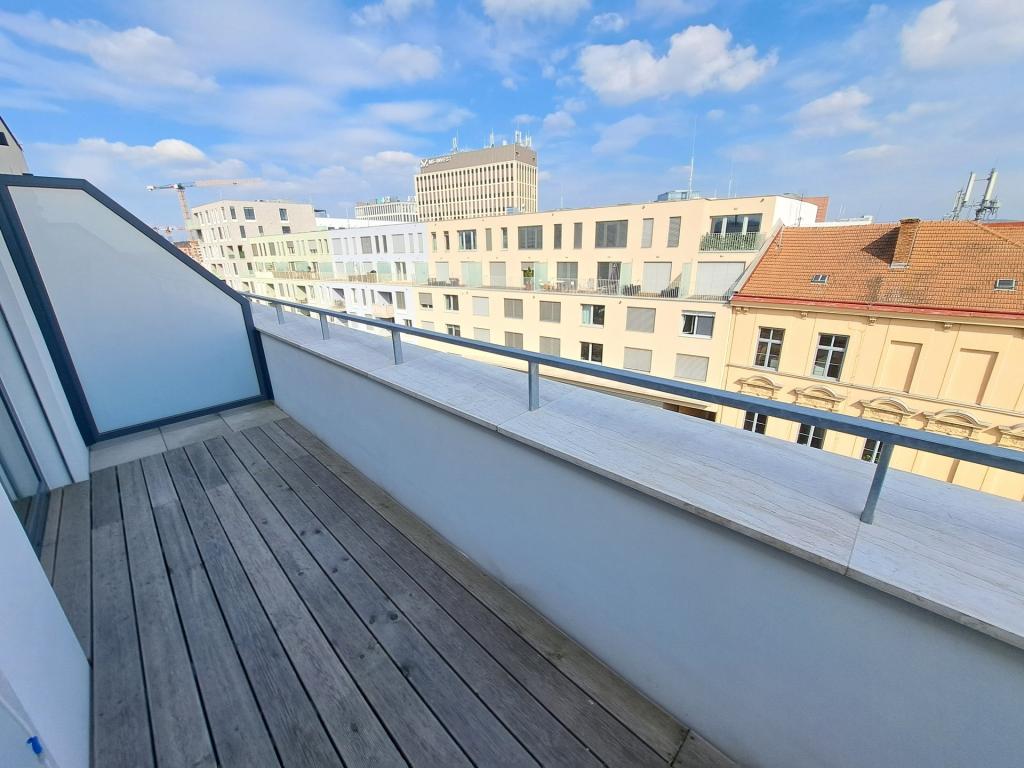 Pronájem bytu 2+kk 62 m2