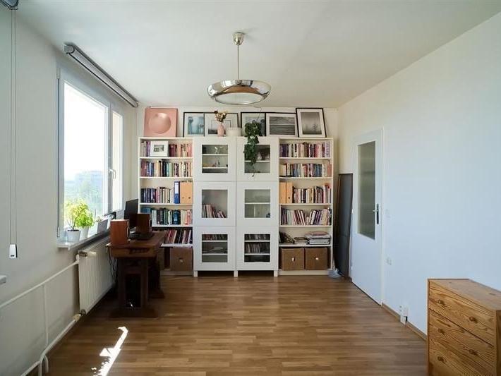 Pronájem bytu 1+kk 35 m2