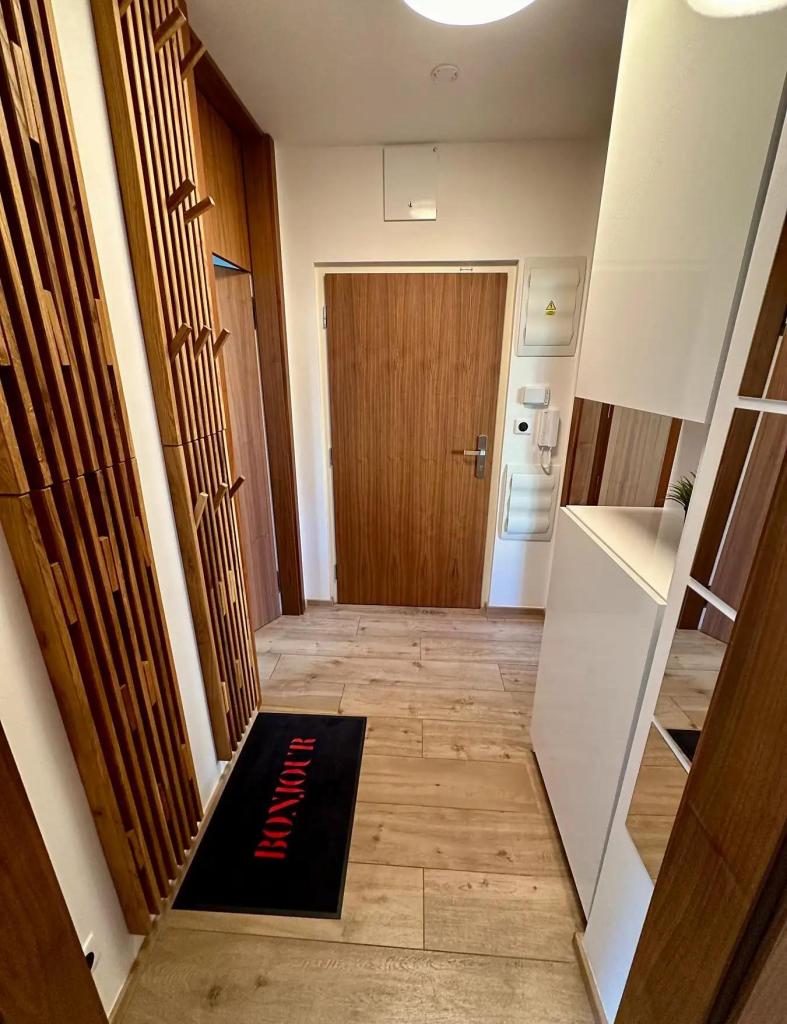 Pronájem bytu 2+kk 50 m2