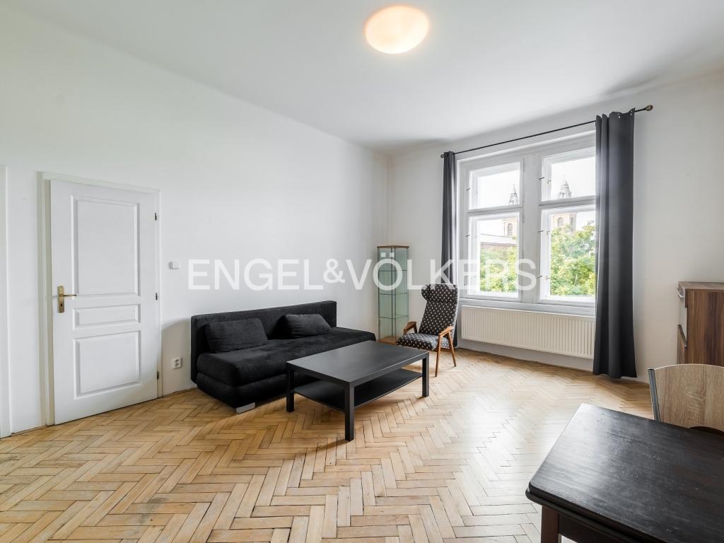 Pronájem bytu 2+1 55 m2
