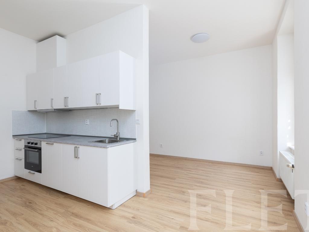 Pronájem bytu 1+kk 33 m2