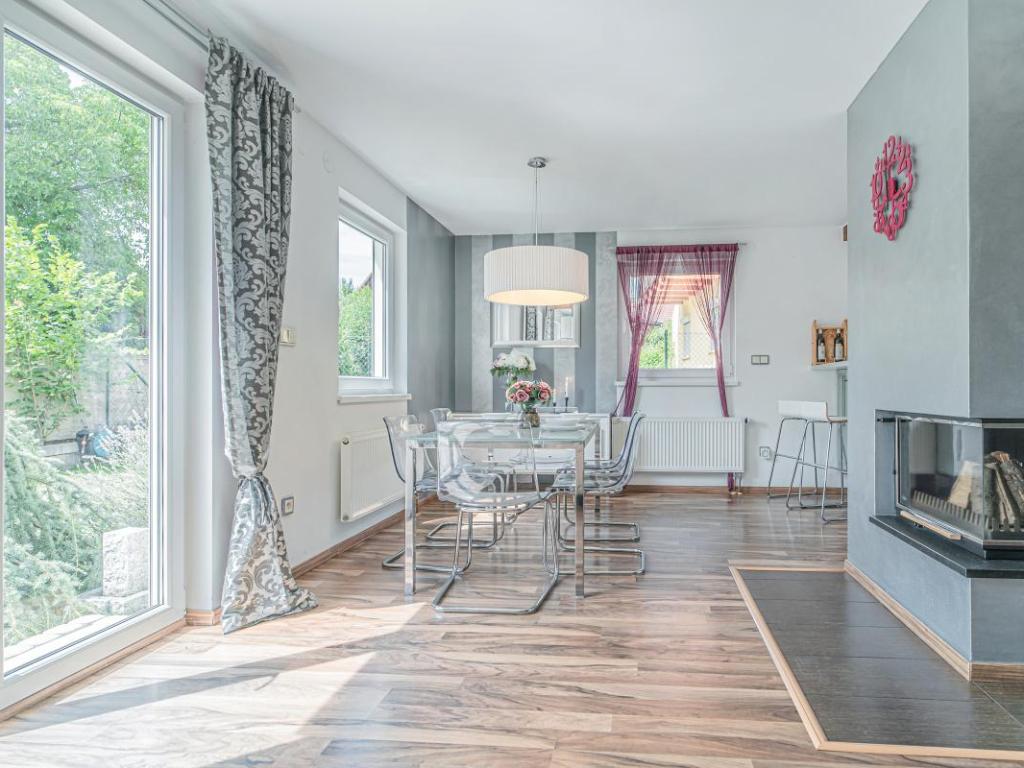 Pronájem domu 146 m2