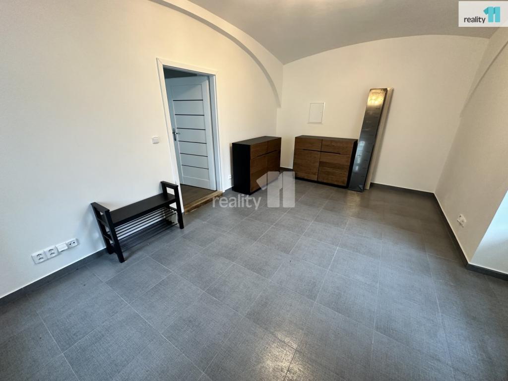 Pronájem bytu 3+kk 85 m2