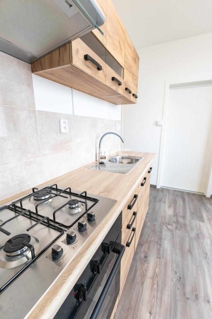 Pronájem 3+1, Orlová - Na Výsluní, 12200 Kč, 78 m2