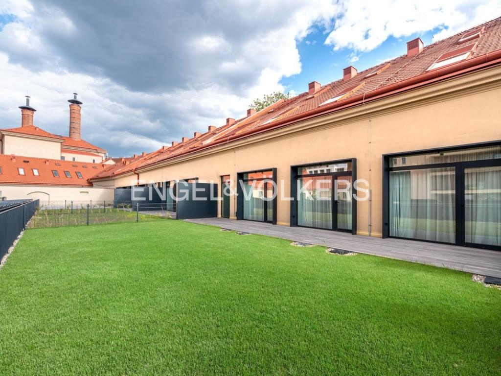 Pronájem bytu 3+kk 95 m2