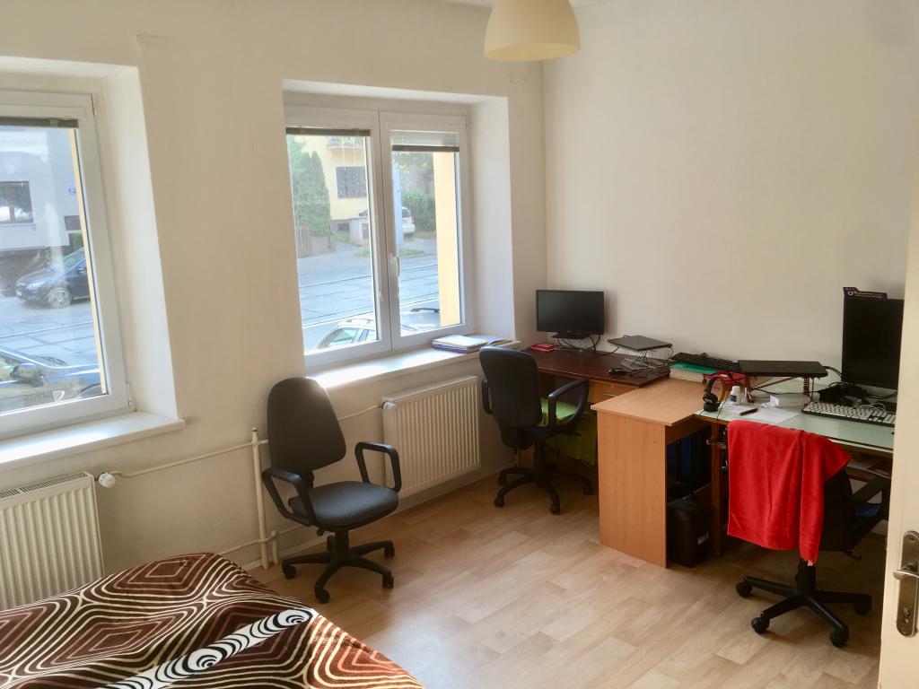 Pronajem bytu 2+1 60 m2