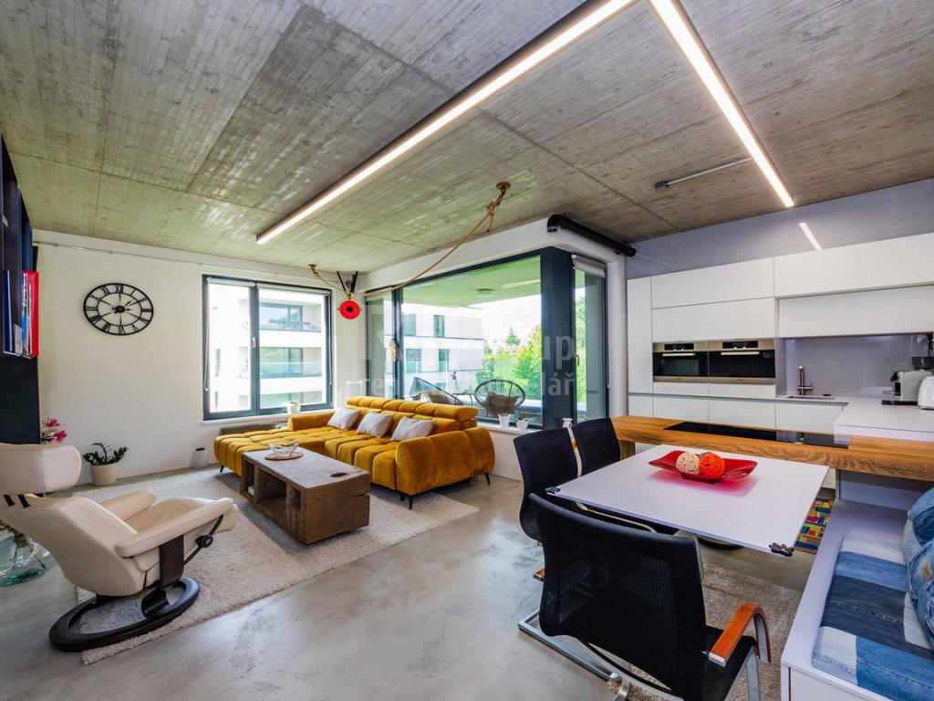 Pronájem bytu 3+kk 81 m2, Praha – náhled fotky 10
