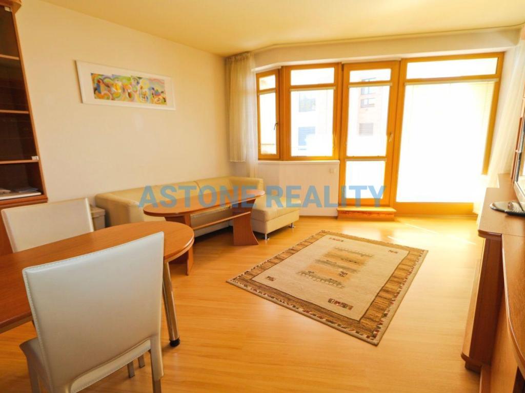Pronájem bytu 2+kk 65 m2