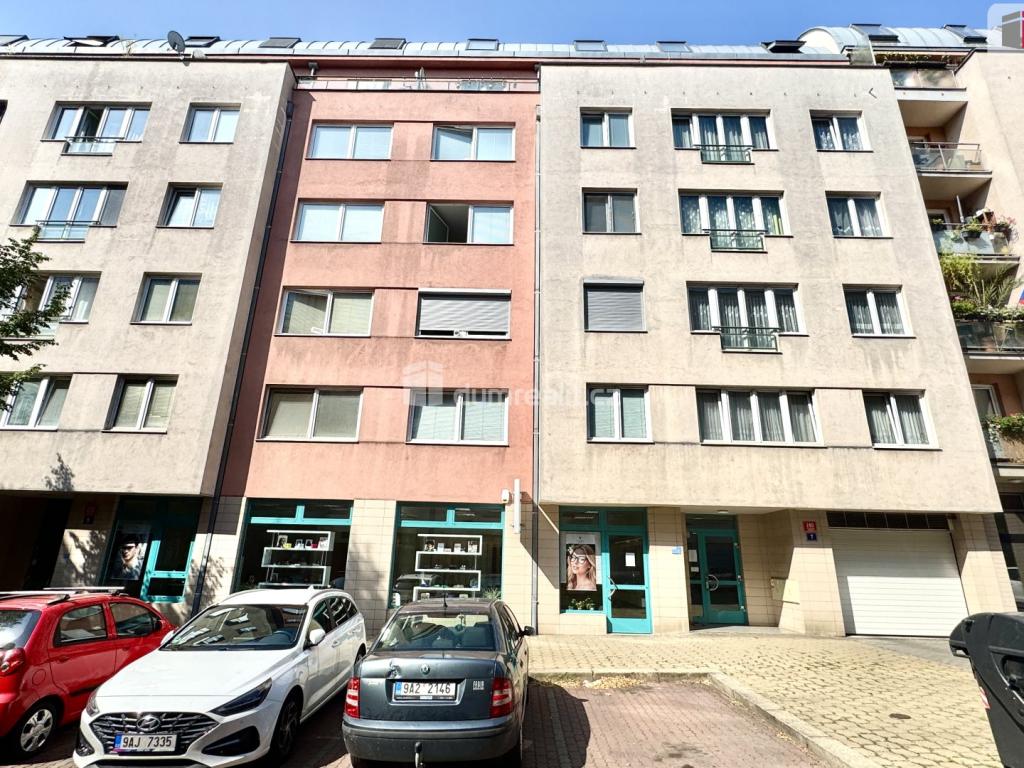 Pronájem bytu 2+kk 60 m2