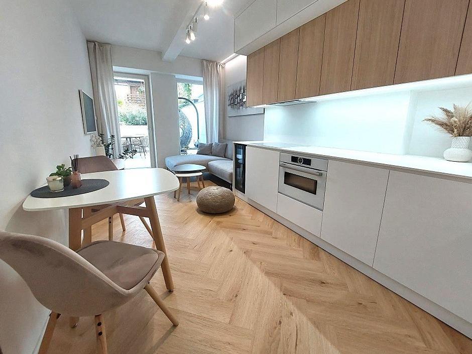 Pronájem bytu 2+kk 56 m2