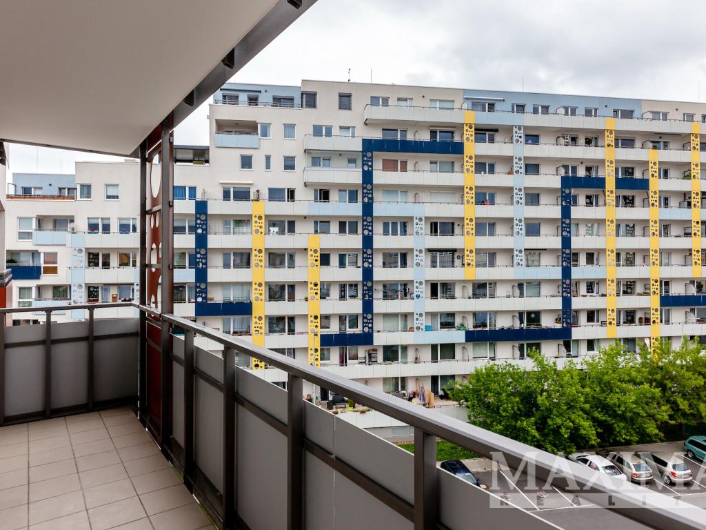 Pronájem bytu 1+kk 34 m2