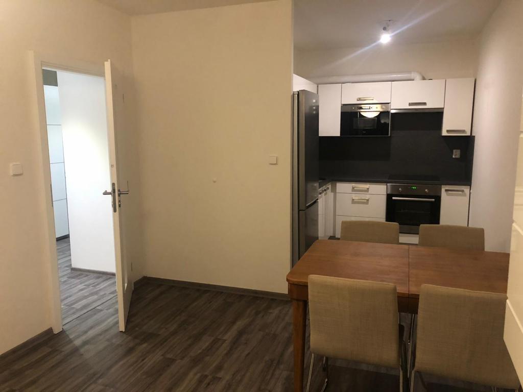 Pronajem bytu 2+kk 50 m2