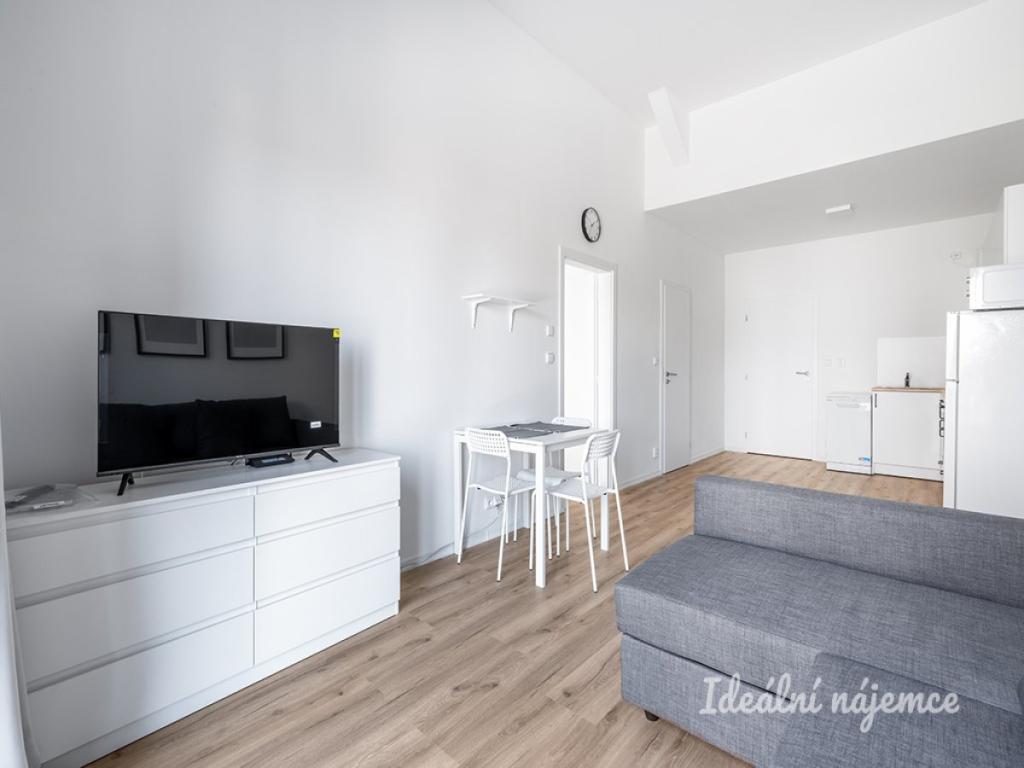 Pronájem bytu 2+kk 58 m2