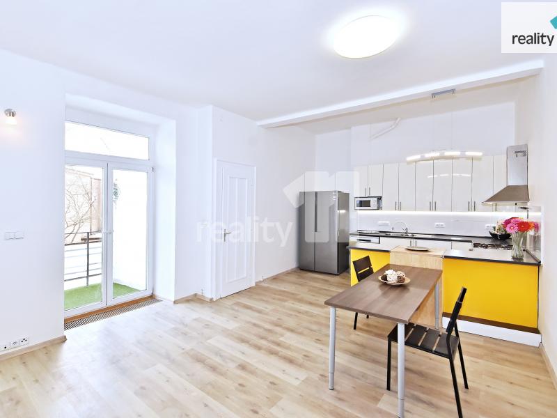 Pronájem bytu 5+kk 105 m2