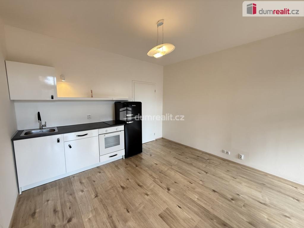 Pronájem bytu 1+kk 25 m2