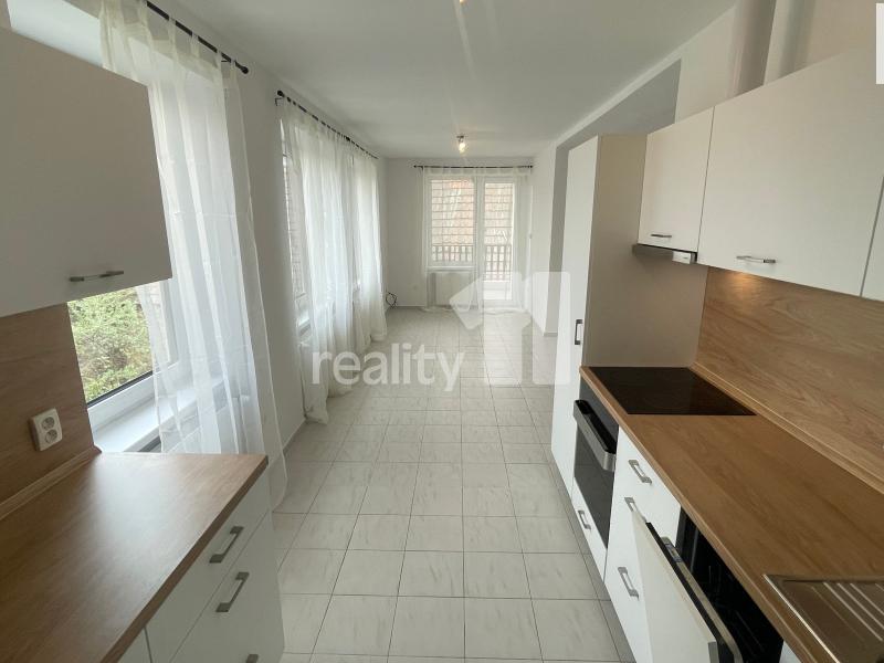 Pronájem bytu 3+1 75 m2