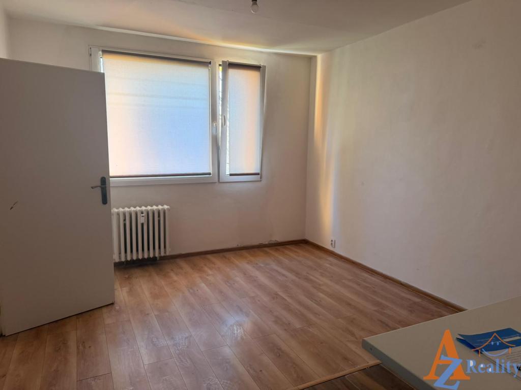 Pronájem bytu 1+1 37 m2