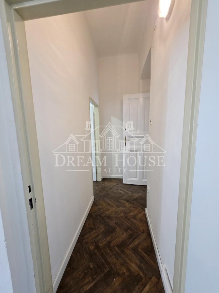 Pronájem bytu 3+1 81 m2, Praha – náhled fotky 15
