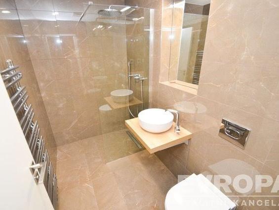 Pronájem bytu 1+kk 32 m2